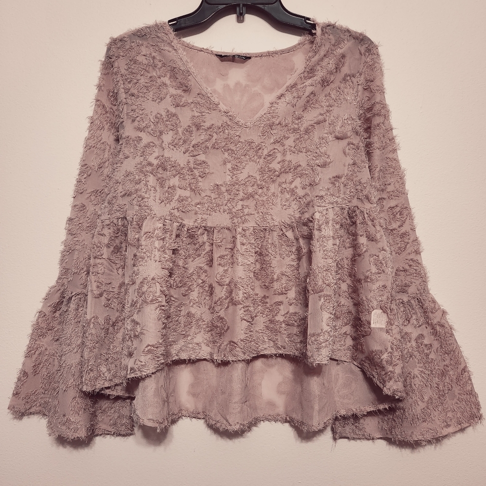 Mauve Sheer Floral Eyelash Babydoll Bell Sleeve Vneck Blouse